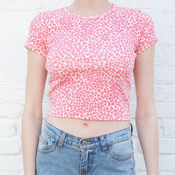 Brandy Melville Tops Brandy Melville Ashlyn Cheetah Top Tee Poshmark